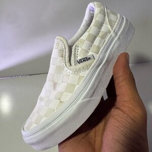 Vans Off The Wall Checkered Slip-On Sneakers  “White” Kids Size 11.5